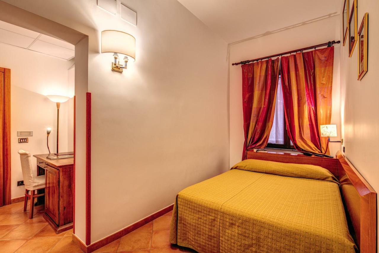 Hotel Gea Di Vulcano Рим Екстериор снимка